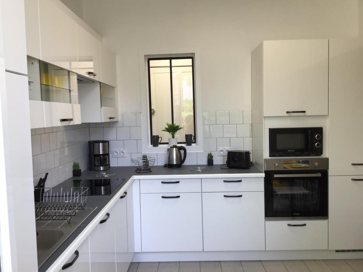 Appartement Le Solea 100M2 Climatise Parking Proche Sanctuaires Lourdes Exterior photo